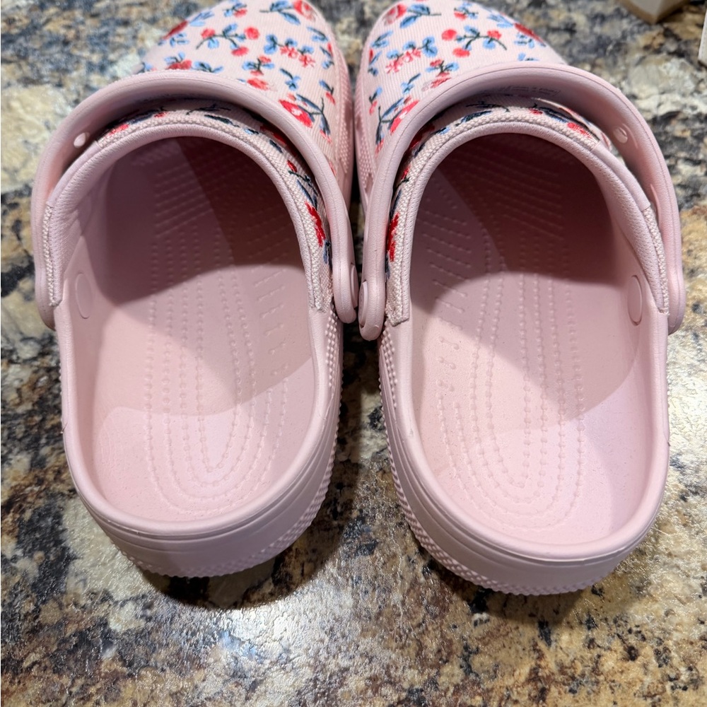 CROCS Kids Pink Floral Canvas Clogs - Picture 3 of 4